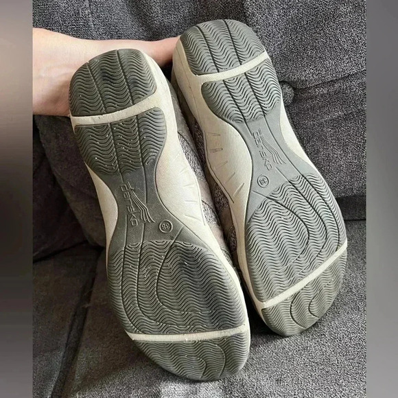 Dansko slip on shoes size 38 (7.5) grey and tan - Picture 7 of 8